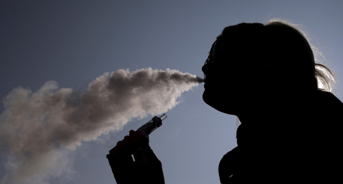 Германскиот министер за животна средина за забрана на електронските цигари