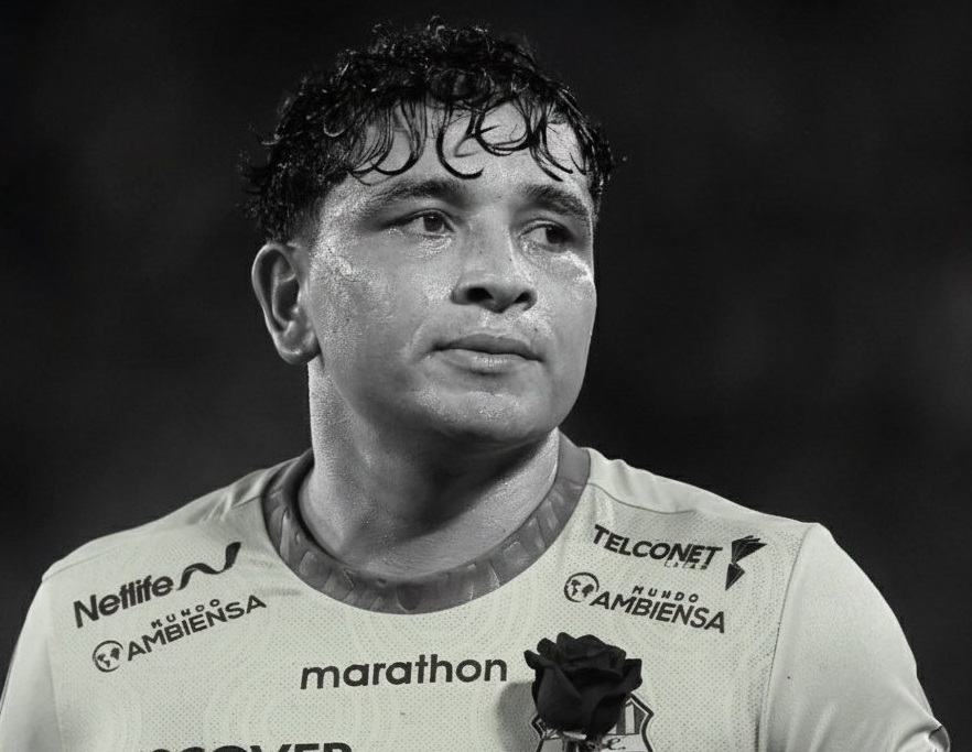 Убиени еквадорски фудбалер и неговата сопруга