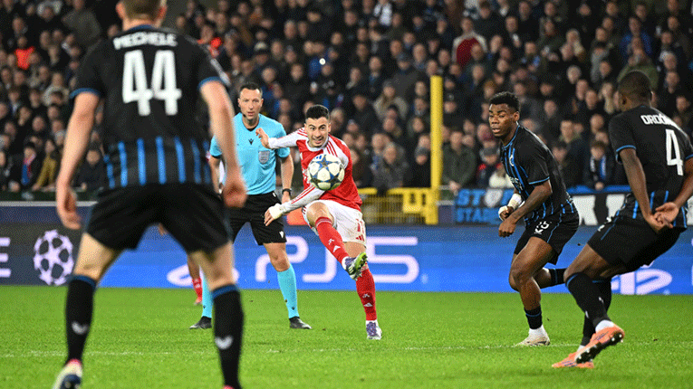 Арсенал продолжи со перфекцијата, Реал по поразот можеби ќе го смени тренерот