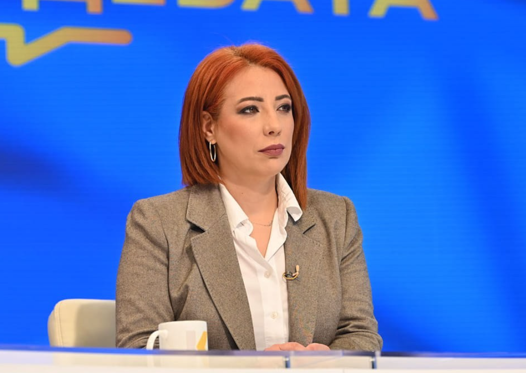 КЛУЧ НА ДРЖАВНАТА КАСА ИЛИ МИЦКОСКИ ПРОГЛАСИ КАПИТУЛАЦИЈА НА ЕКОНОМИЈАТА! Чупеска за затворањето на трезорот на 15 декември