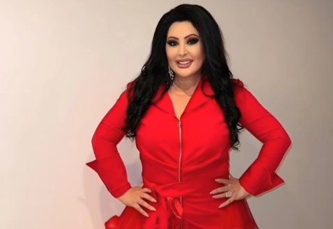 Новогодишните декорации во замокот на Драгана Мирковиќ: Ѕирнете во нејзиниот рај