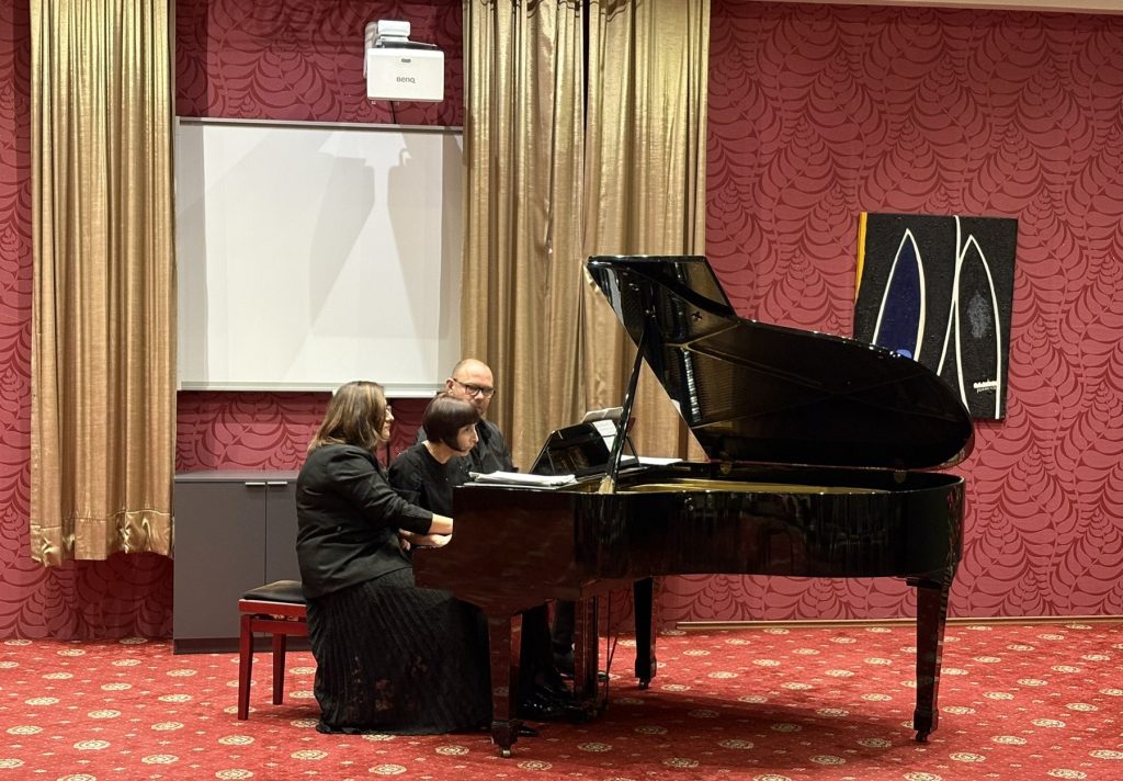 „30 прсти“ во Гевгелија: камерна музика што ја освојува публиката