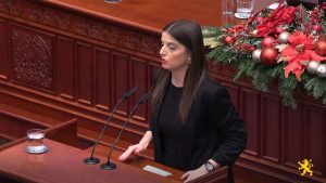 Кривична против директор на основно училиште од Ростуше: вработил наставници без факултет