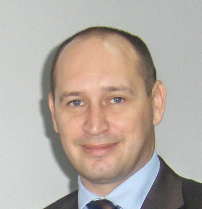 КОЛУМНА НА КИРИЛ МИНОСКИ: Економија на стравот