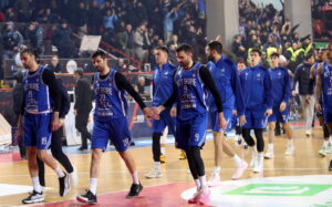 МЗТ му пушти на Чаир една четвртина а потоа му дозволи само 29 поени во цели три четвртини