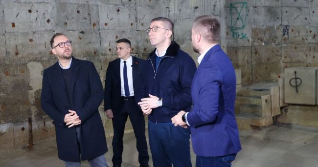 АКО ФИЛИПЧЕ, ФРЧКОСКИ И ЖЕРНОВСКИ НАЈДАТ ЕДЕН МИГРАНТ ОД ДОГОВОРОТ СО БРИТАНИЈА, ТРАЈНО ЈА НАПУШТАМ ПОЛИТИКАТА, КАЖА МИЦКОСКИ