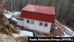 Маврово меѓу бетон, цевки и моторни пили