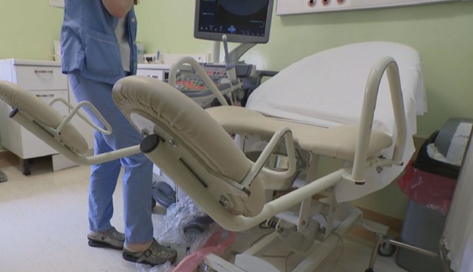 Матичните гинеколози наплаќале илјадници денари за услуги кои се БЕСПЛАТНИ – ги казнија 25.000 денари!