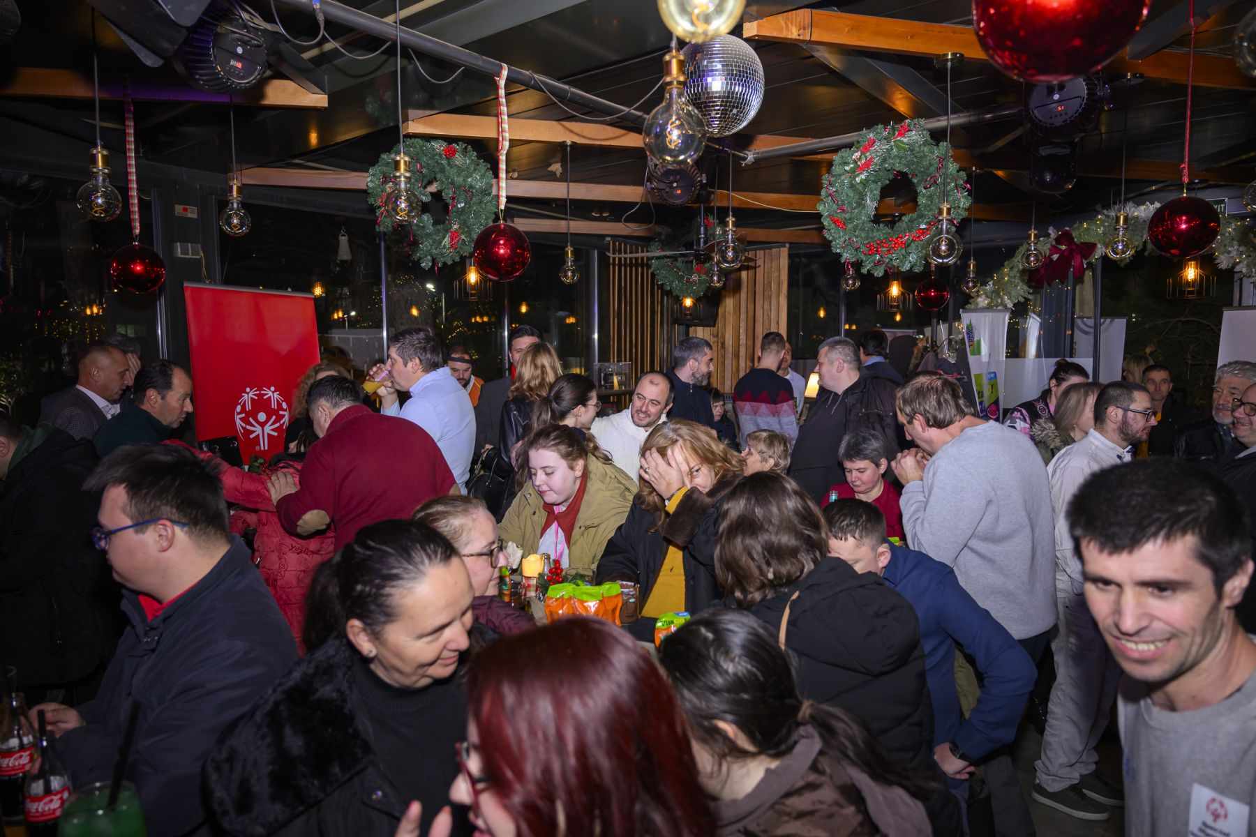 Специјална Олимпијада ја заокружи успешната година со новогодишна средба, благодарница и за Sport Life (Фото)