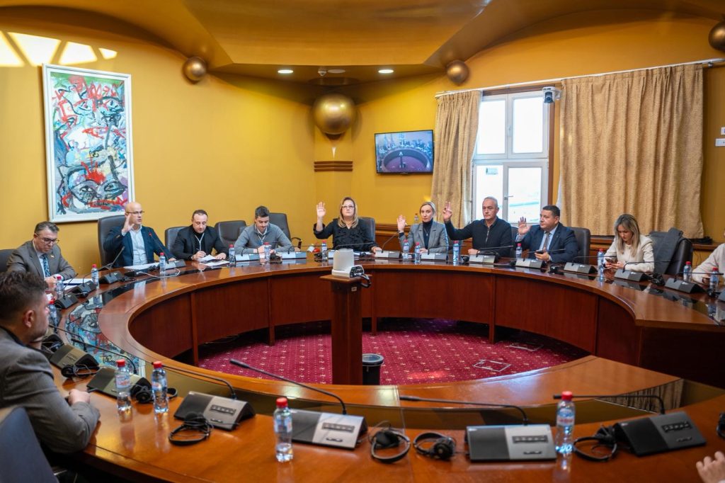 Предлог-Законот за Судски совет едногласно го помина првиот собраниски филтер, поддршка доби  и од опозицијата