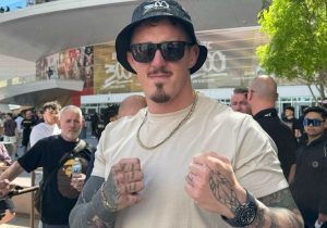 Том Аспинал е подготвен за боксерски двобој со Френсис Нгану