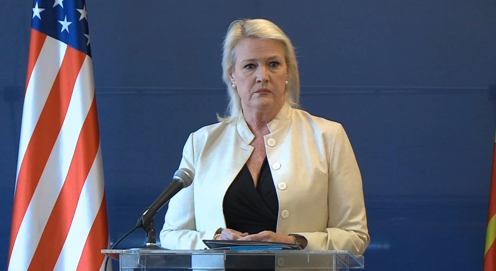 Трамп ја менува Агелер, амбасадорката на САД во земјава