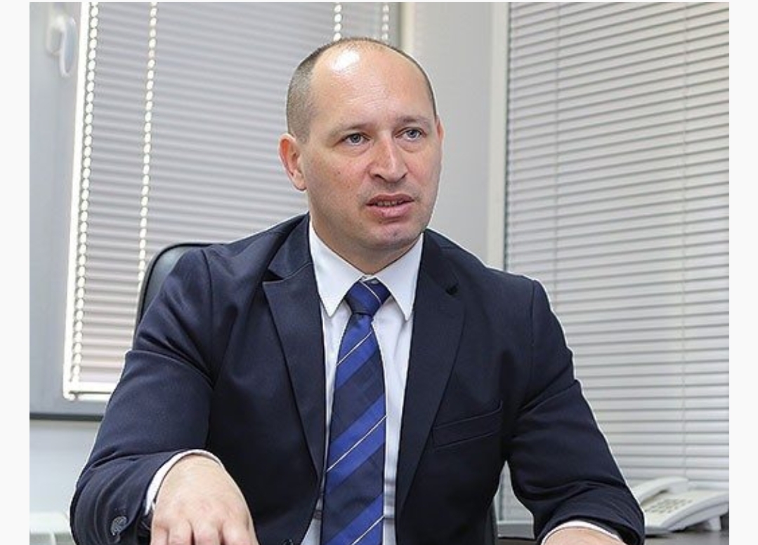 Миноски за „растот на БДП“: Трошиме туѓи пари и кредити, а не произведуваме повеќе