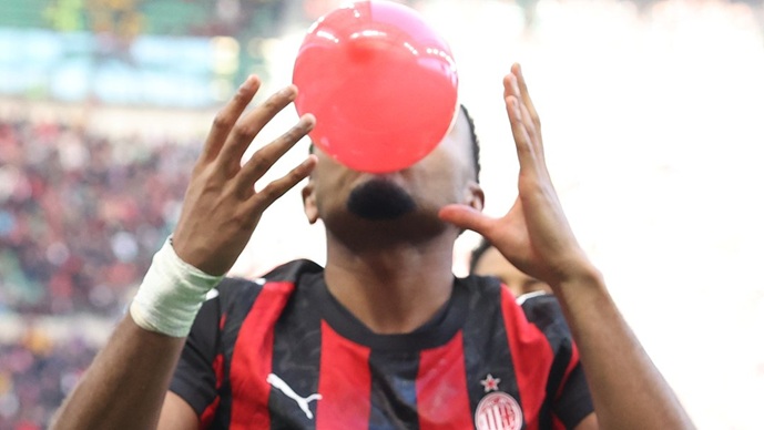 Нкунку таман почна да дава голови, Милан ќе го продава?!