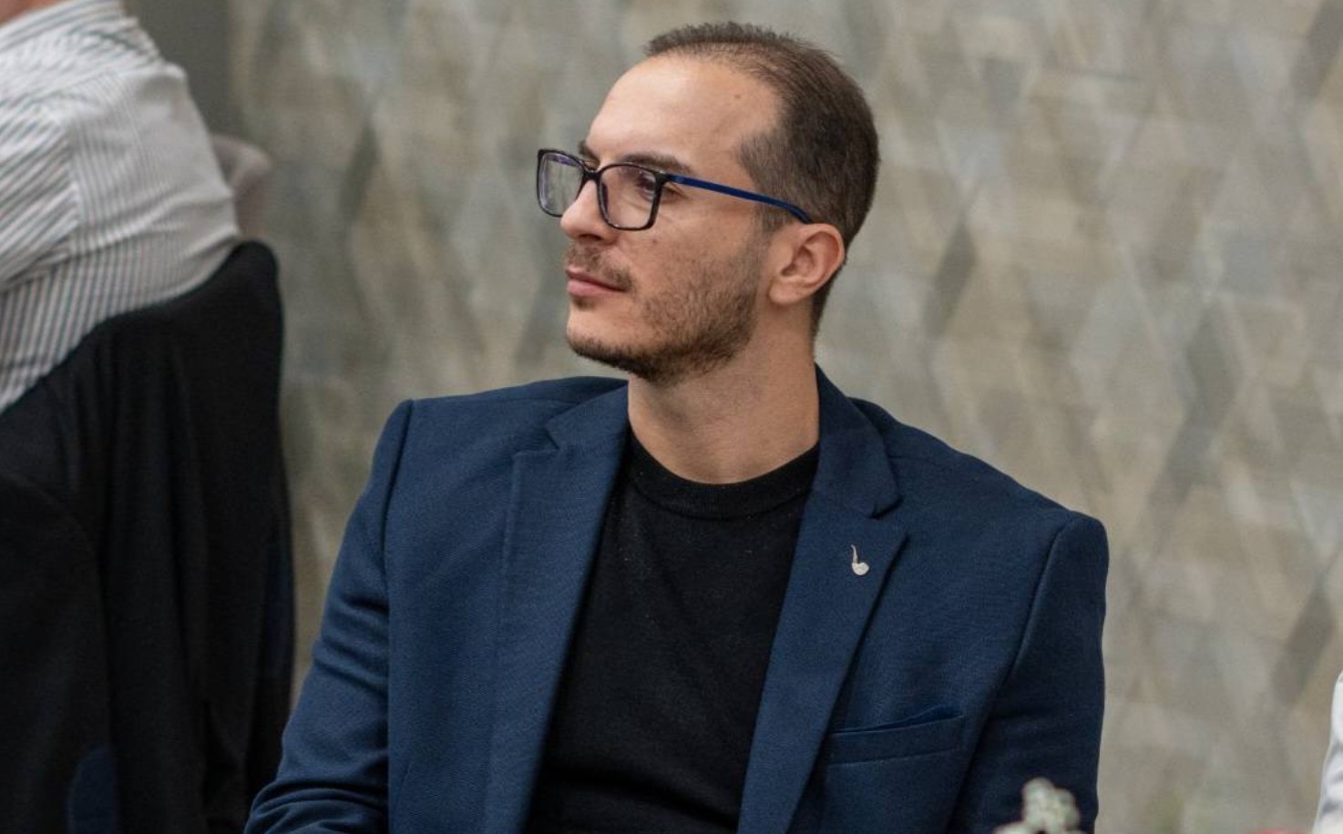 КАБИНЕТОТ НА ГАШИ ЗА ОДЗЕМАЊЕТО НА ИНУМИТЕТОТ НА ЈАНЧЕВ: Барањето е доставено до Комисијата за деловнички и мандатно-имунитетни прашања