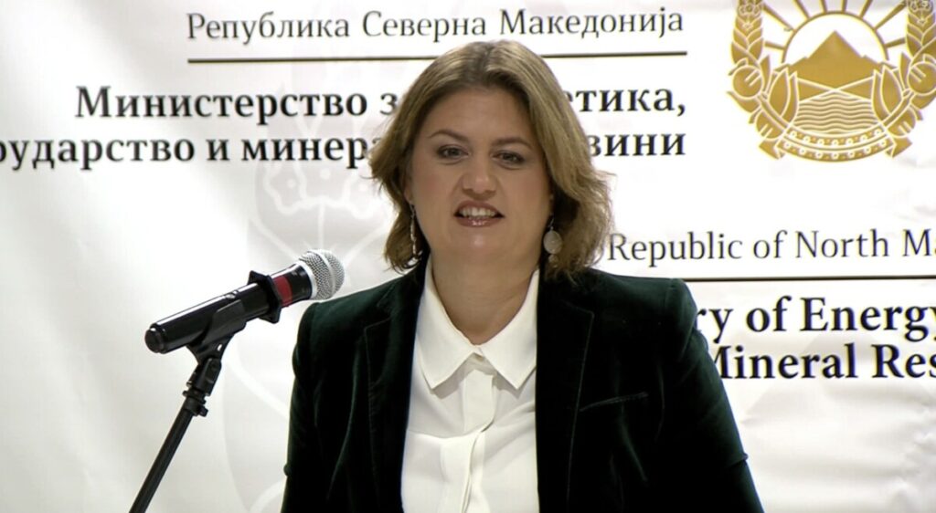 Владата утре одлучува за кризна состојба во енергетика – Божиновска: Нема да има криза и рестрикции на струја