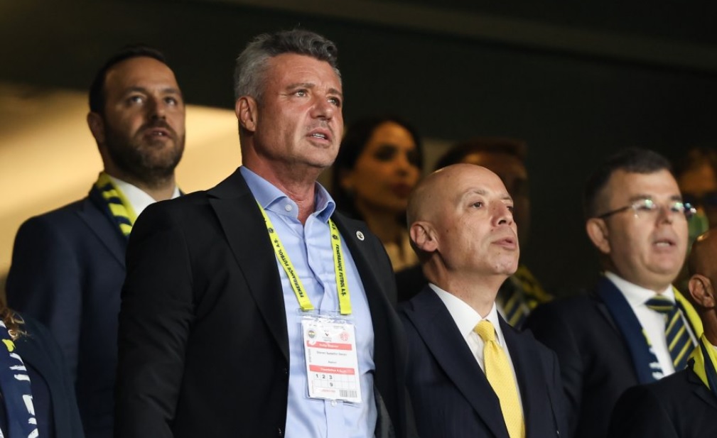 Уапсен претседателот на Фенербахче