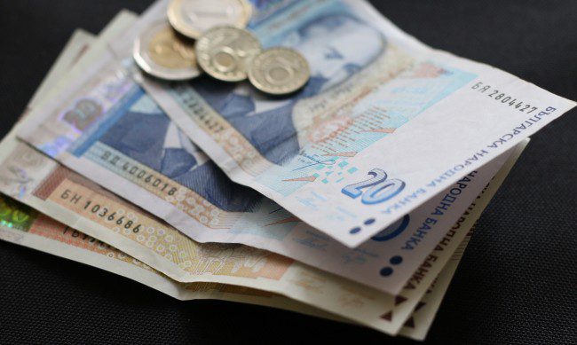 По повеќе од еден век: Уште една европска валута заминува во историјата на 1 јануари