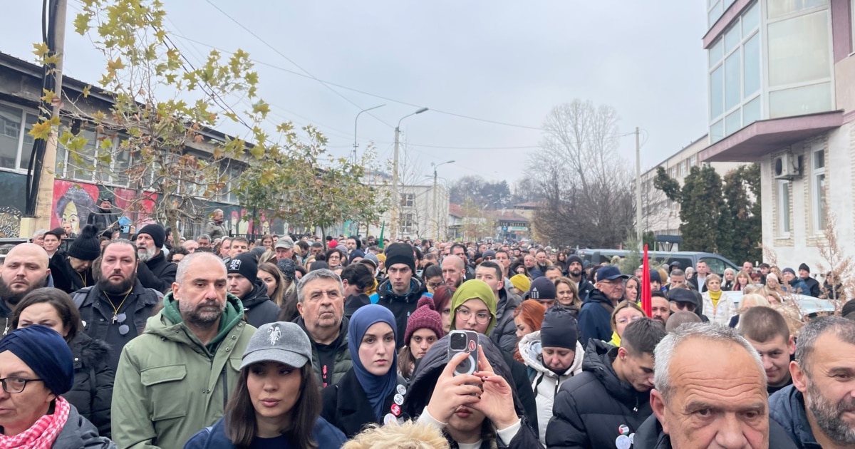 Протести во Србија: Поддршка за студентите и професорите во Нови Пазар