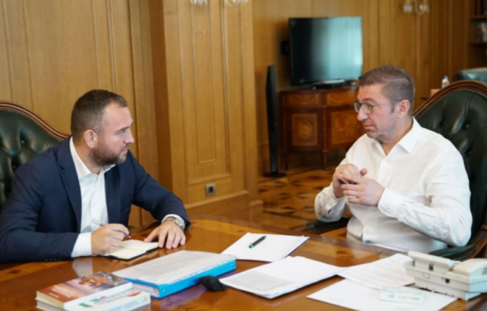 Мицкоски и Тошковски на отворање на реконструираната полициска станица во Бутел