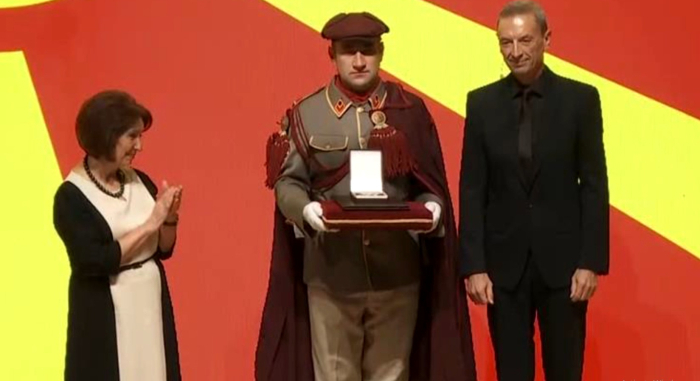 Кардиологот и хималаист Сашко Кедев одликуван со орден „8-ми септември“