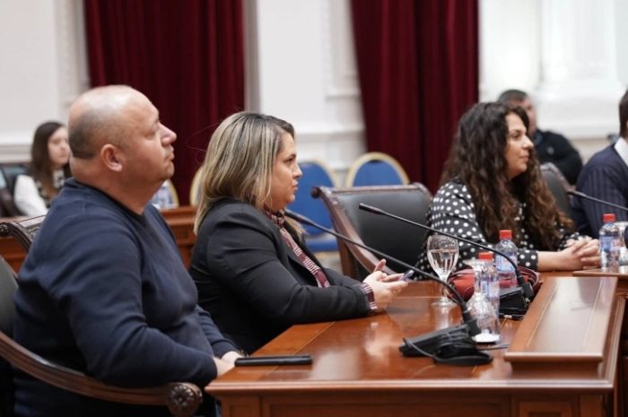 ИСЕЛЕНИЧКИ ПРИКАЗНИ: Денес сум повторно дома, вели Ана Дуковска, која по 17 години минати во САД се враќа да живее во Македонија