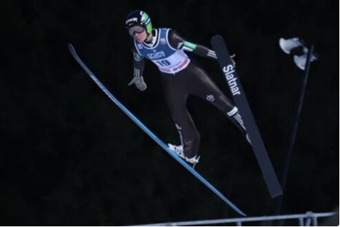 Домен Превц победи во Оберсдорф