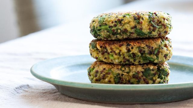 Рибни плескавици без месо – совршени за постите