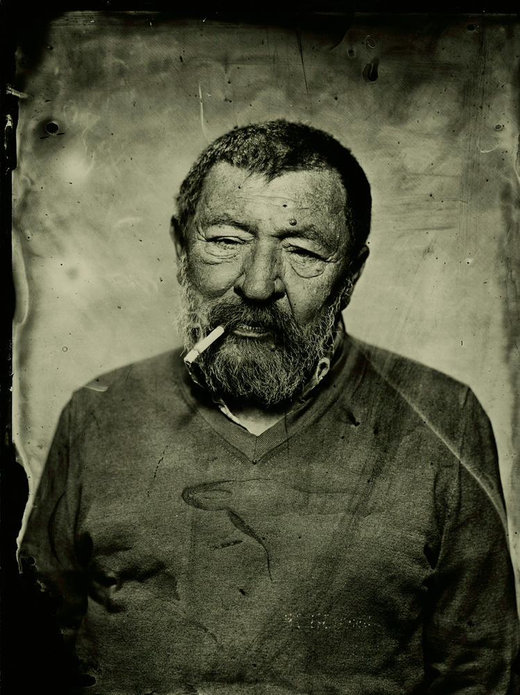 Дисциплина на светлината: Како двајца професори од Нови Сад со сребро и трева го бранат човечкото сеќавање од заборавот