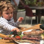 Децата што не јадат месо се пониски и послаби од врсниците, покажува големо истражување