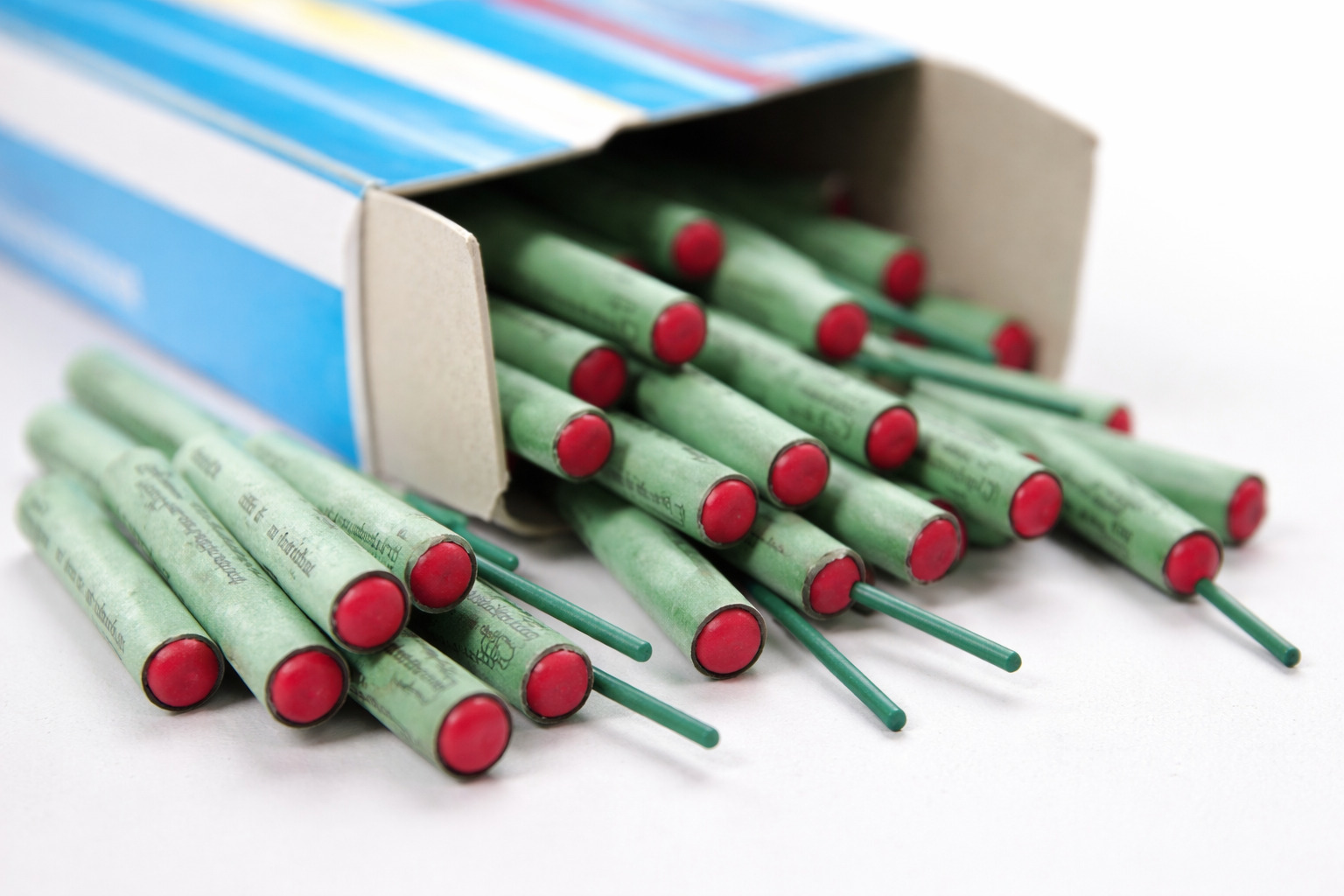 Петарда експлодира во раката на осумгодишно дете од Врапчиште, заврши на Клиника