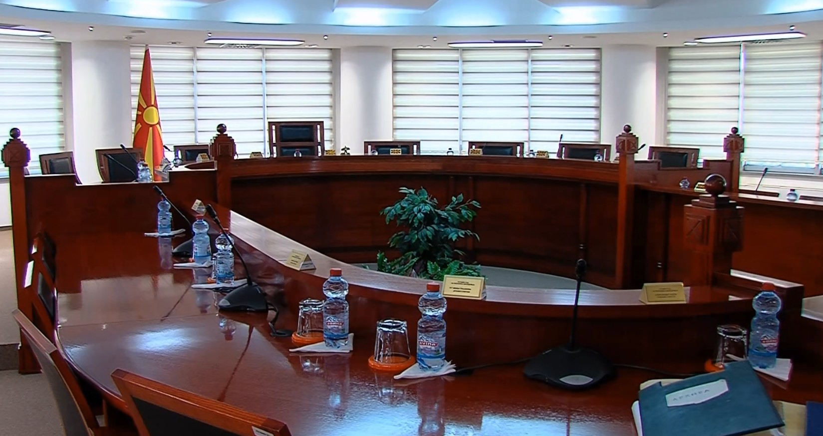 Поднесените измени на КЗ ќе ја паузираат расправата во Уставен – Костадиновски не очекува дискусија утре