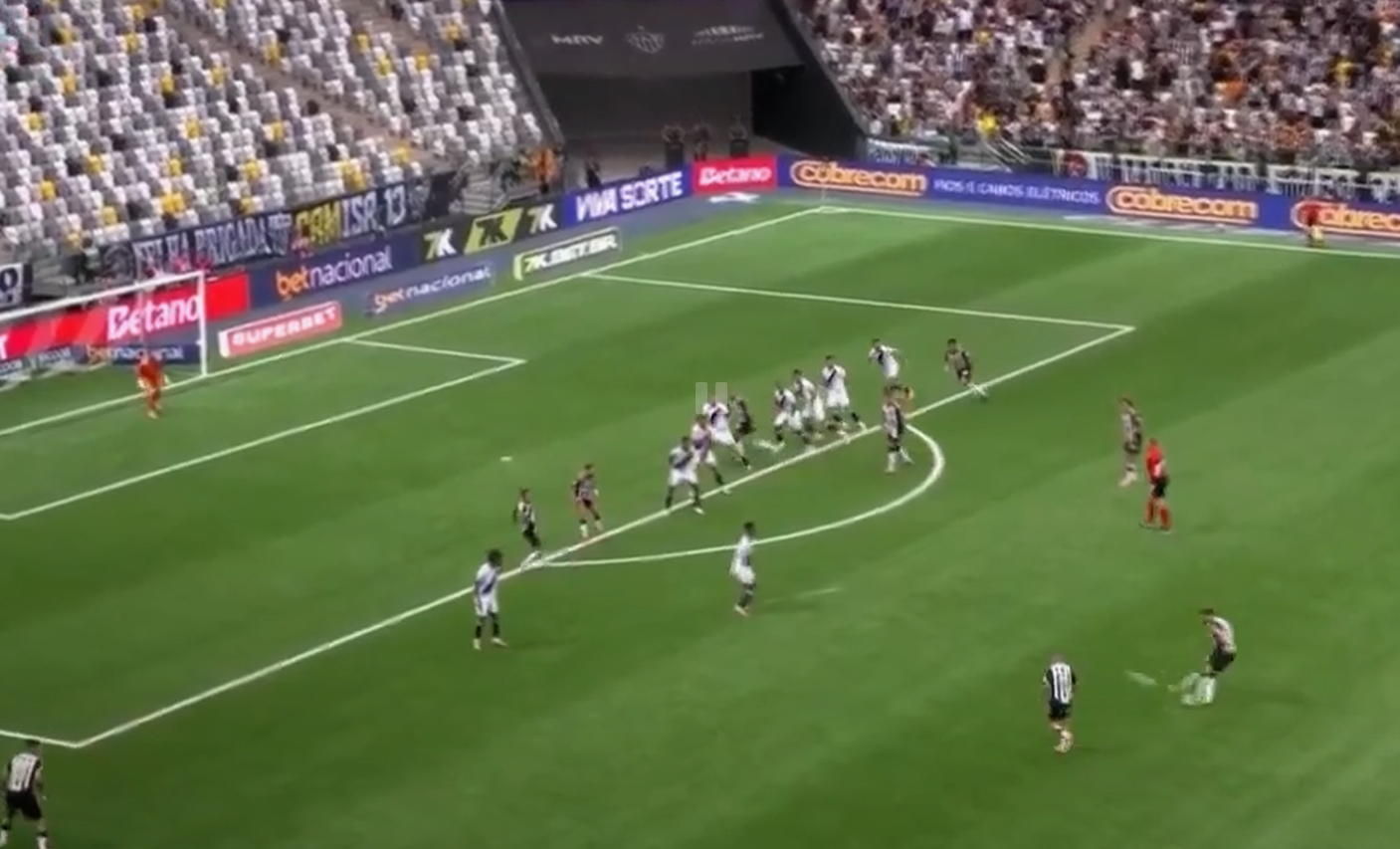 Спектакуларен гол на Хулк во Бразил! (ВИДЕО)