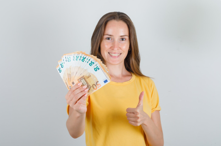 Просечните плати во Хрватска се зголемија