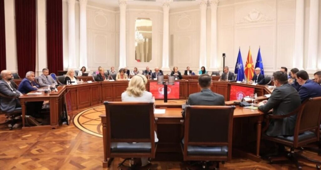 Владата со усвои Законот за јавно обвинителство