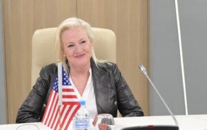 Трамп ќе назначи нов американски амбасадор во Македонија