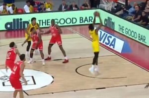 Валенсија го тужи Макаби Тел Авив за расизам