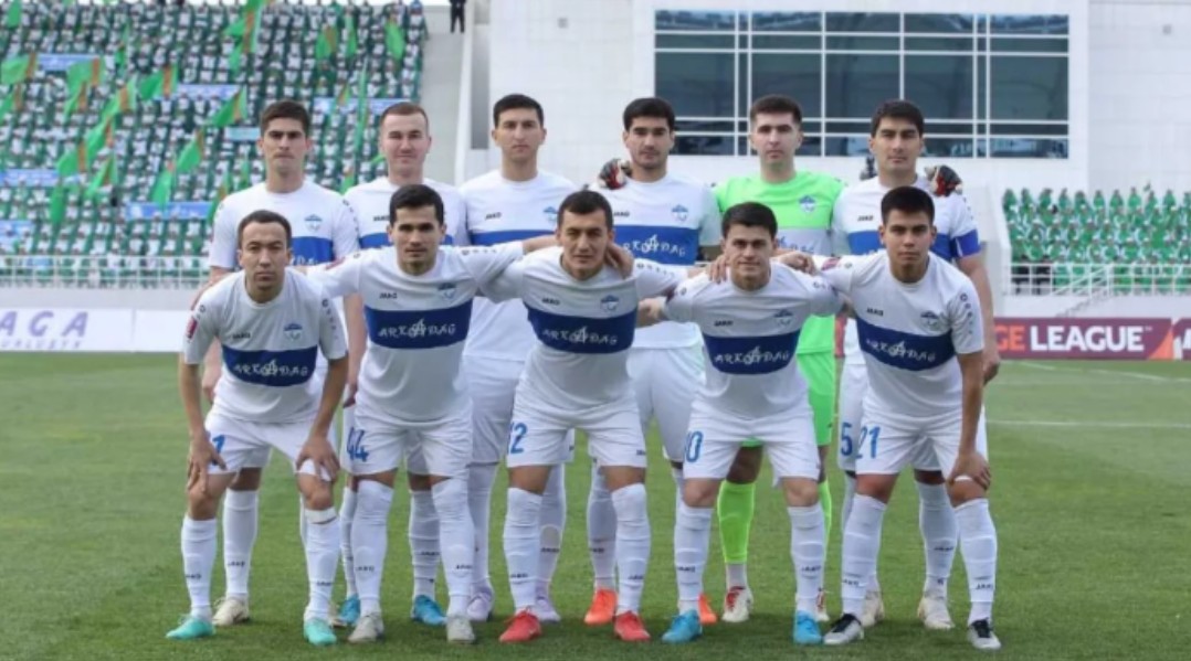 Постојат само три години и во сите славеа шампионска титула, победиле на сите 96 одиграни натпревари!