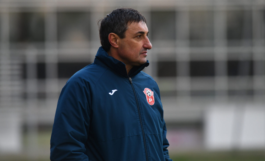 Вардар нема проблем Седлоски да биде селектор на Македонија