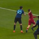 Мхитарјан полуде од бес по поразот од Ливерпул: Ако ова е пенал, тогаш… (Видео)