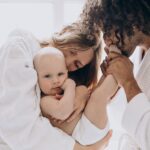 Како повторно да се поврзете како партнери по раѓањето на бебето?