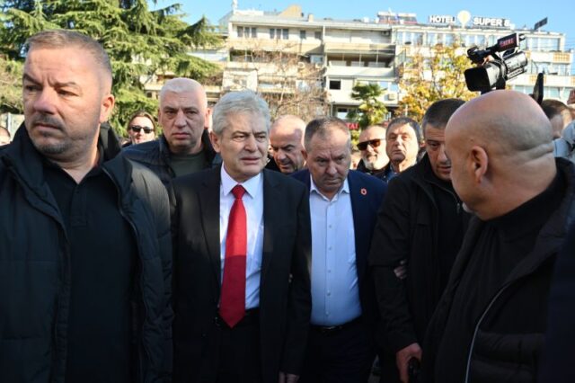 Ахмети: Војната на ОВК е света и затоа, сите ние, големи и мали, мажи и жени, сме ОВК!