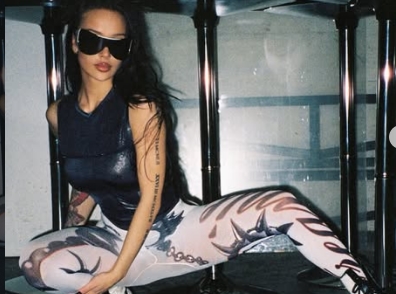 Ќерката на Миле Китиќ станува светска ѕвезда: Нејзиниот албум номиниран за Греми награда