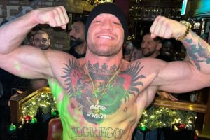 Мек Грегор го предизвикува Махачев