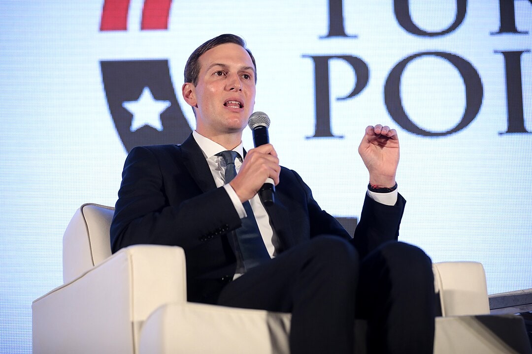 И ЗЕТОТ НА ТРАМП ДЕЛ ОД ОБИДОТ ЗА НЕПРИЈАТЕЛСКО ПРЕЗЕМАЊЕ НА ВОРНЕР БРОС за која е загрижен претседателот на САД