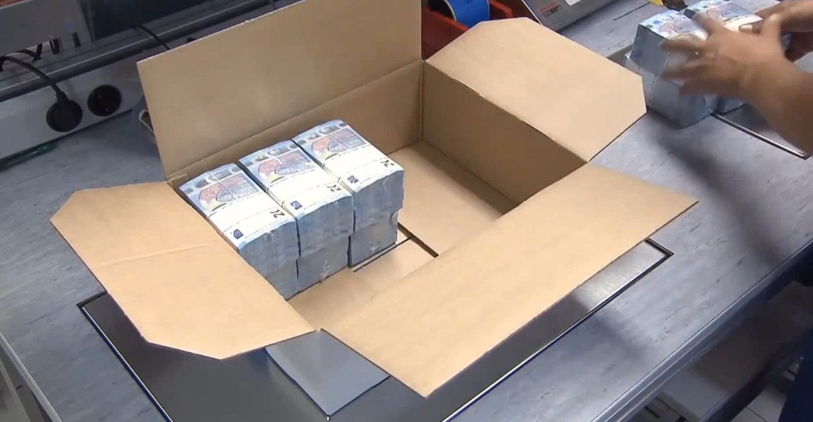 За власта развоен, за опозицијата нереален буџет кој мириса на предвремени избори