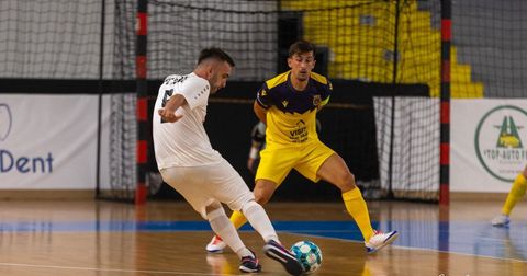 Форца се ослободи од најискусните футсалци по поразот од Мал Ајакс