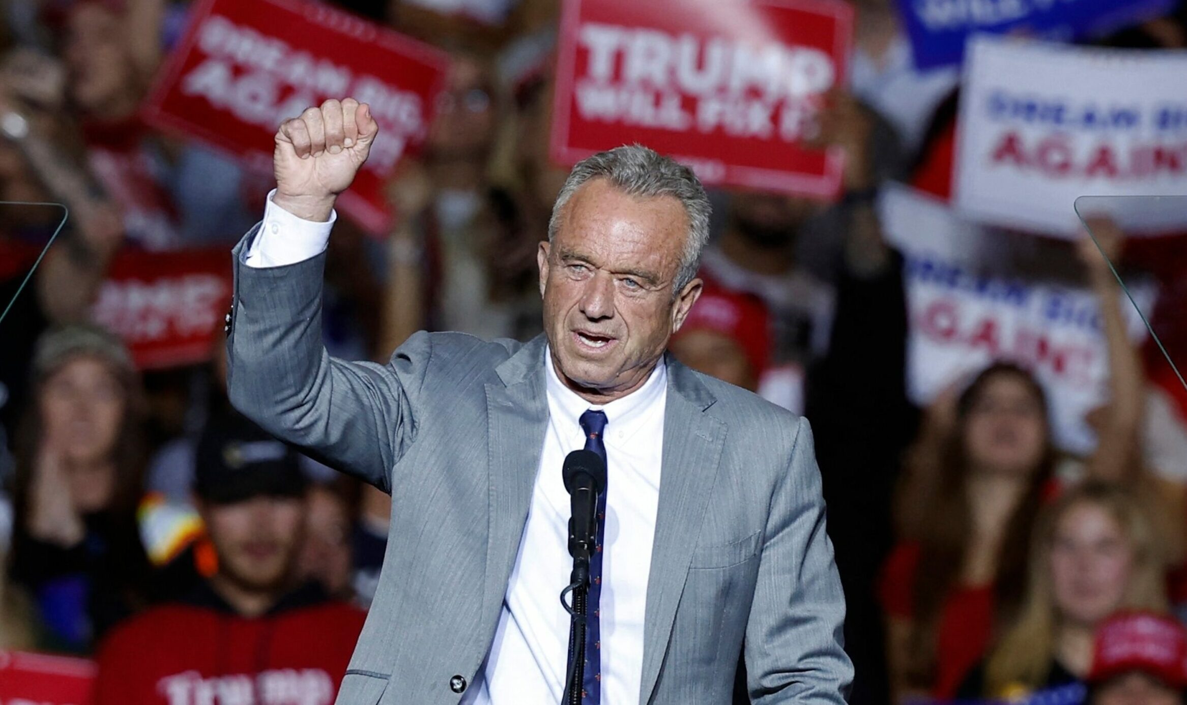 Демократската конгресменка поднесе барање за импичмент на министерот за здравство Кенеди Џуниор