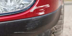 Оштетени се 34 автомобили на паркинг на булевар во општина Аеродром – штетата е околу 11.000 евра