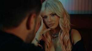 (ВИДЕО) По турбулентни периоди, Теа Трајковска претставува соло проект инспириран од лични моменти